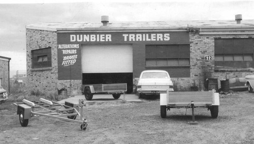 Dunbier’s first factory. 1969-1973 © Sandman PR http://www.sandmanpr.com.au
